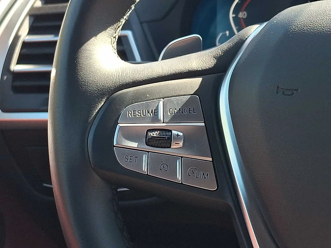 2025 BMW X4 - $44,992
