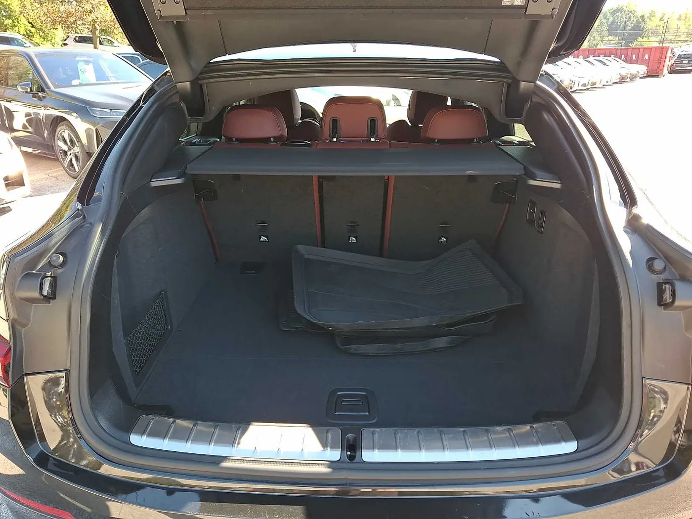 2025 BMW X4 - $44,992