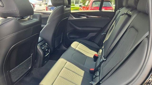 2022 BMW X4 xDrive30i
