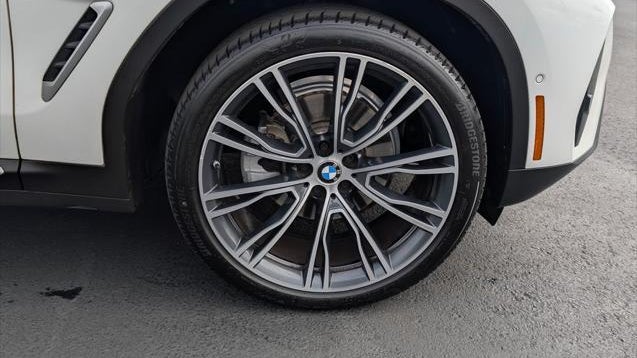 2022 BMW X4 xDrive30i