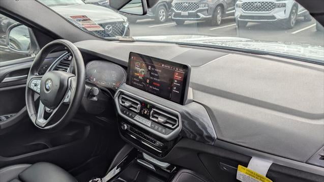 2022 BMW X4 xDrive30i