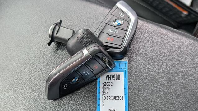 2022 BMW X4 xDrive30i