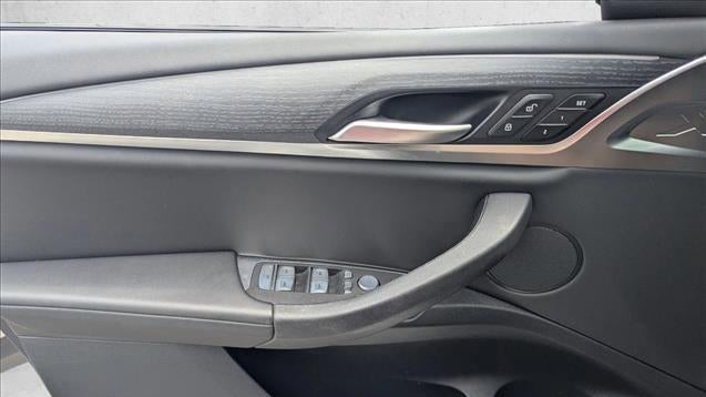 2023 BMW X4 xDrive30i