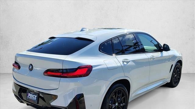 2023 BMW X4 xDrive30i