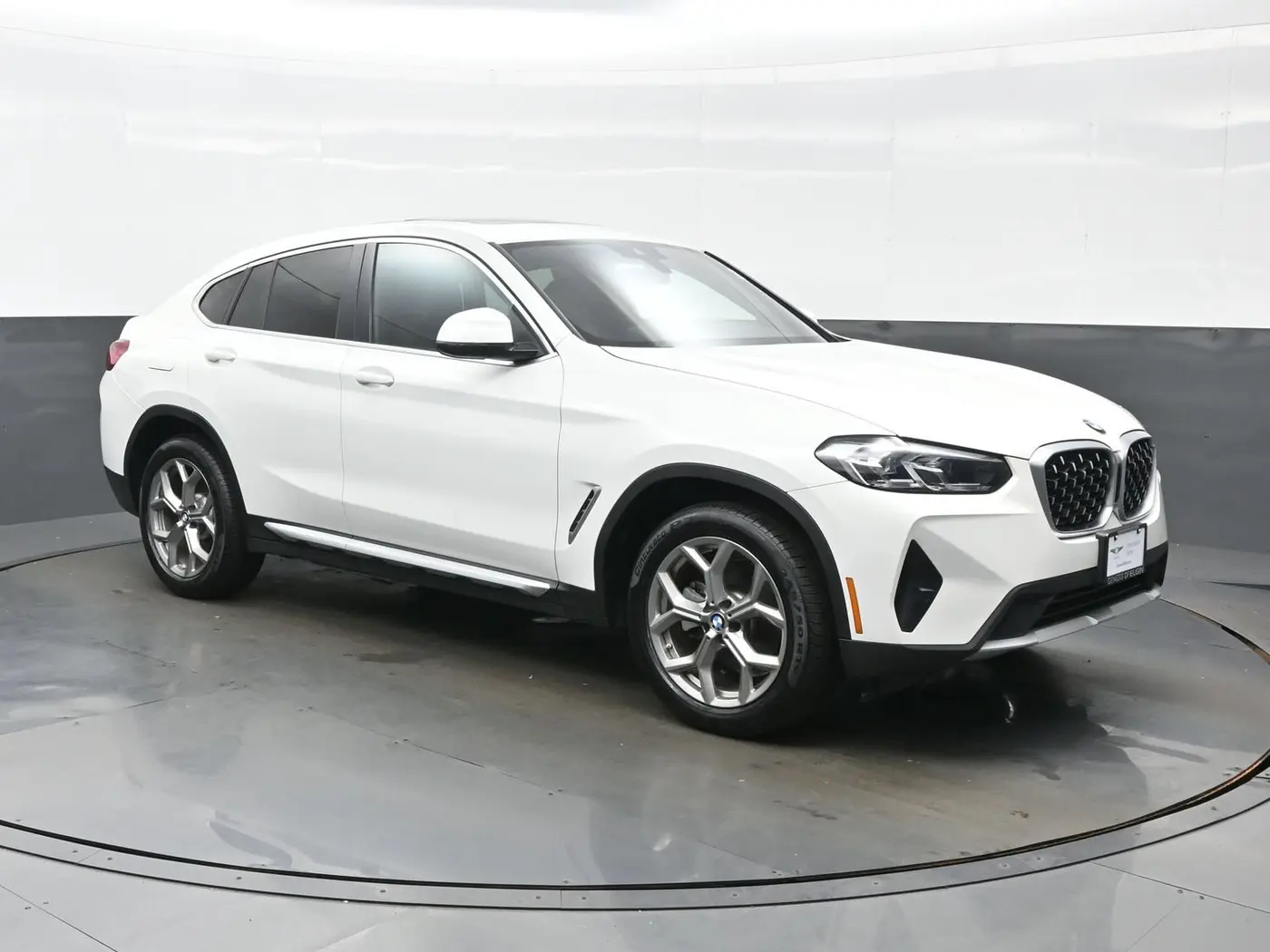 2025 BMW X4 - $44,953