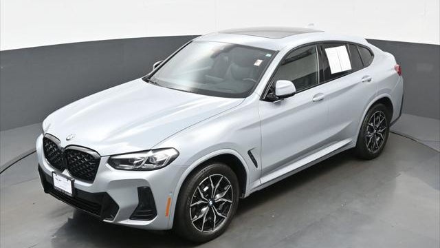 2022 BMW X4 xDrive30i