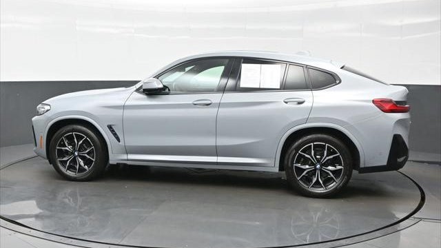 2022 BMW X4 xDrive30i