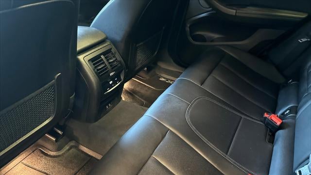 2023 BMW X4 xDrive30i