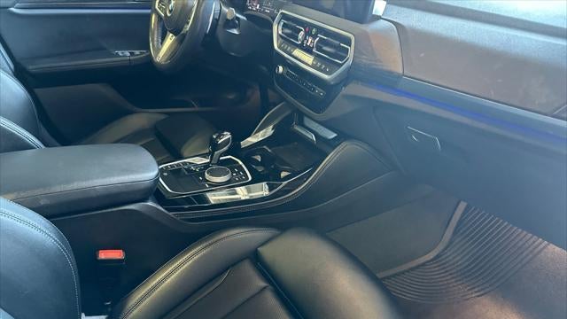 2023 BMW X4 xDrive30i