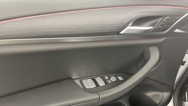 2023 BMW X4 xDrive30i