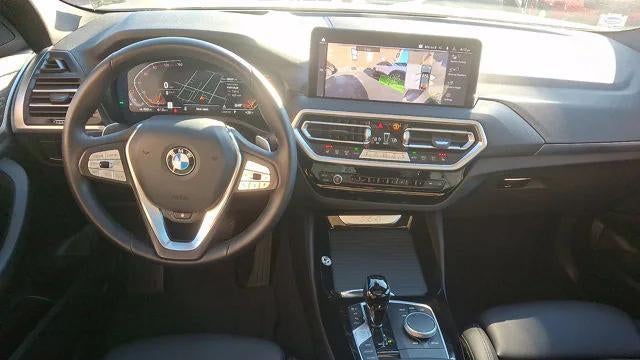2025 BMW X4 xDrive30i