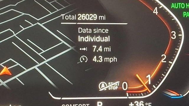 2025 BMW X4 xDrive30i
