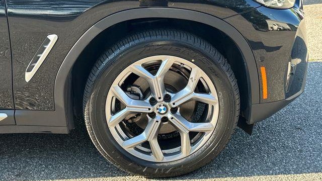 2024 BMW X4 xDrive30i