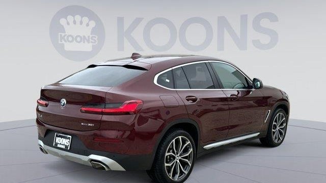 2025 BMW X4 xDrive30i
