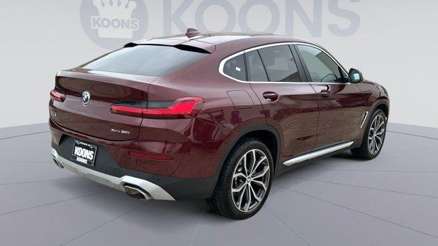 2025 BMW X4 xDrive30i