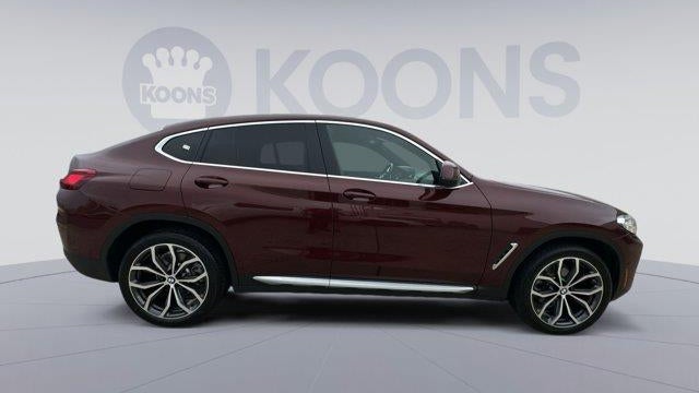 2025 BMW X4 xDrive30i
