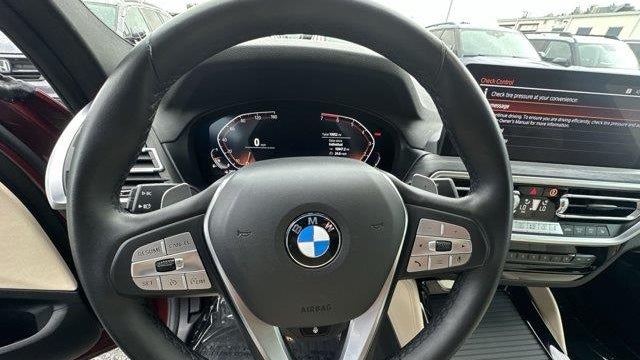 2025 BMW X4 xDrive30i