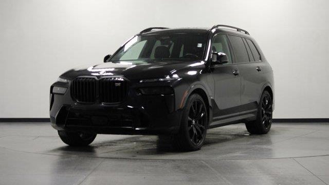 2024 BMW X7 M60i