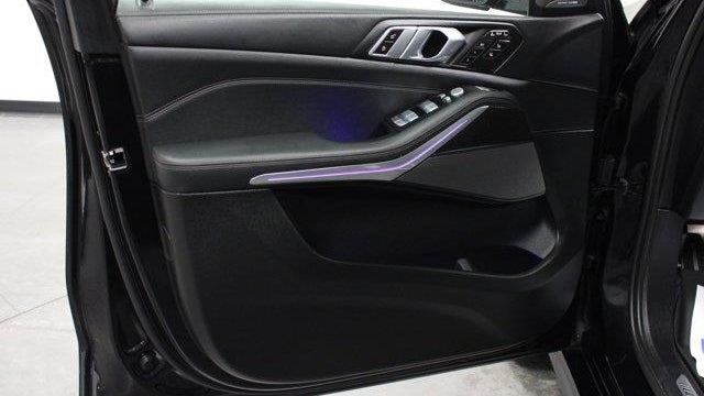 2024 BMW X7 M60i