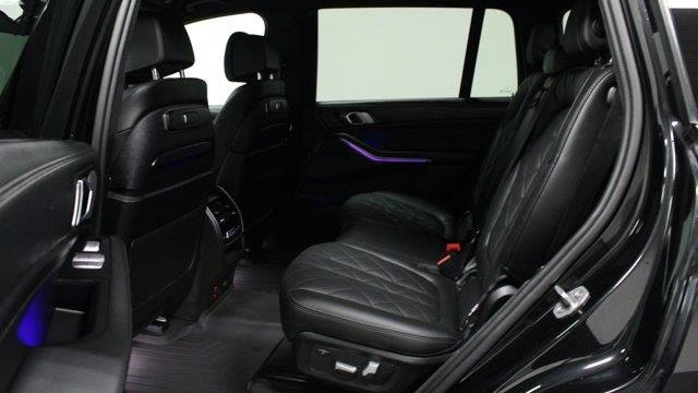 2024 BMW X7 M60i