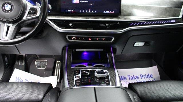 2024 BMW X7 M60i
