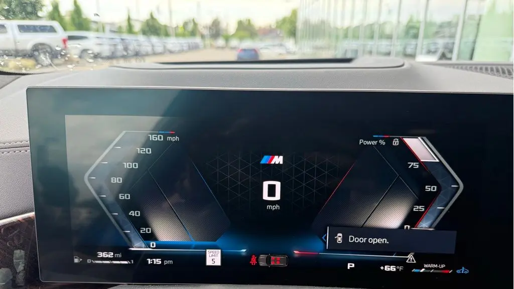 2027 BMW X7 M60i
