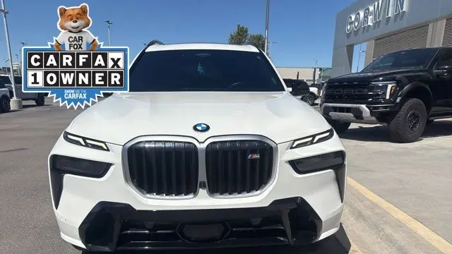 2025 BMW X7 M60i