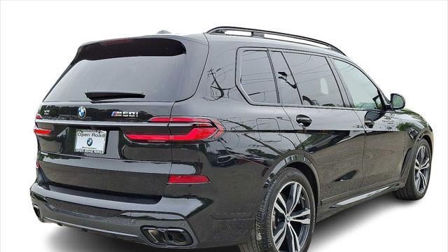 2025 BMW X7 M60i