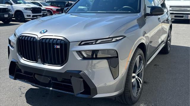 2027 BMW X7 M60i