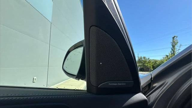 2027 BMW X7 M60i