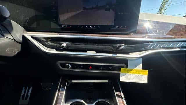 2027 BMW X7 M60i
