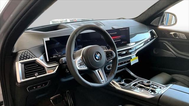 2027 BMW X7 M60i