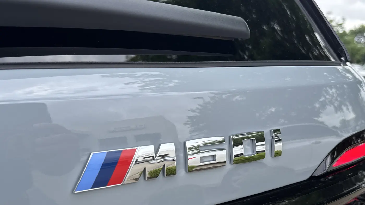 2027 BMW X7 M60i