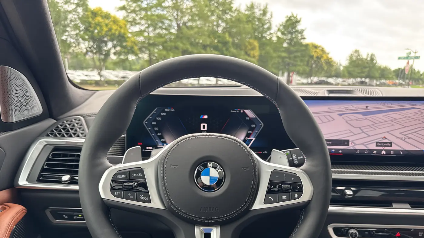 2027 BMW X7 M60i