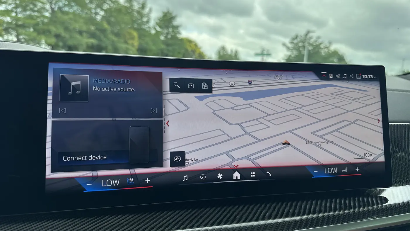 2027 BMW X7 M60i