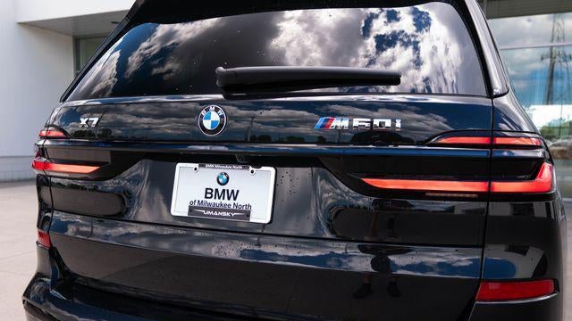 2027 BMW X7 M60i