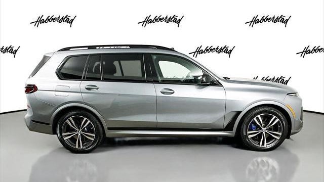 2024 BMW X7 M60i