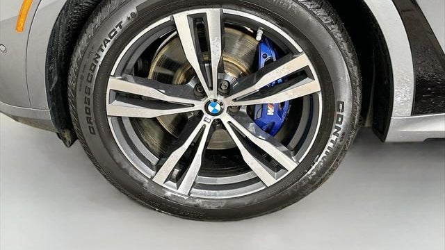 2024 BMW X7 M60i