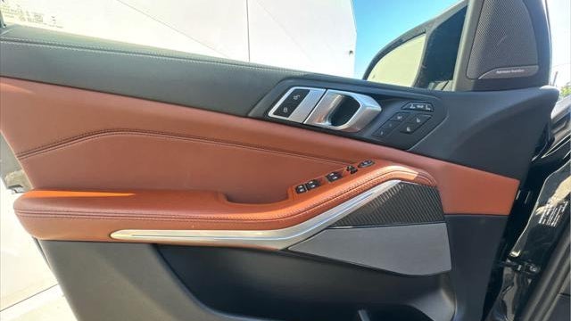2026 BMW X7 M60i