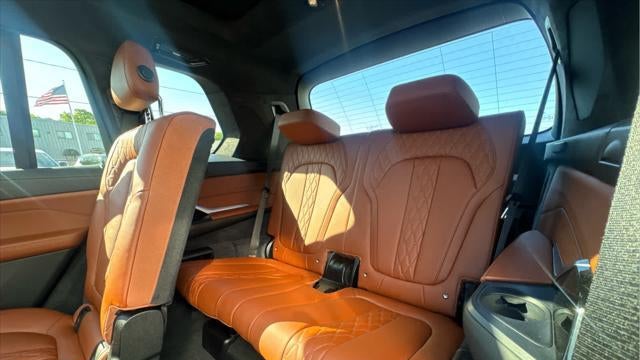 2026 BMW X7 M60i