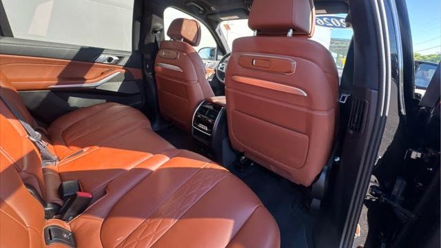 2026 BMW X7 M60i