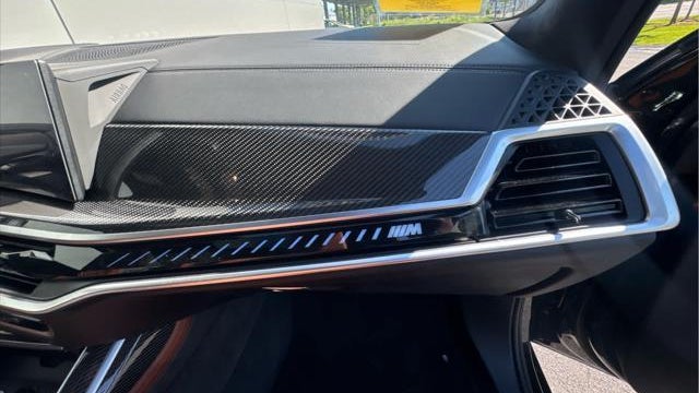 2026 BMW X7 M60i