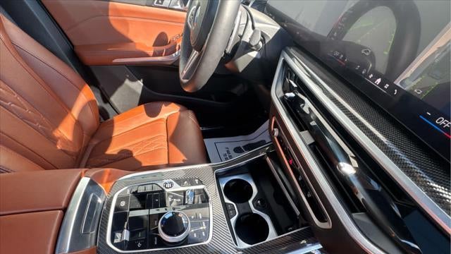 2026 BMW X7 M60i