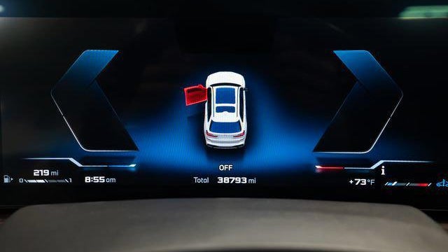 2024 BMW X7 M60i