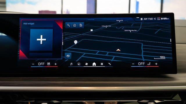 2024 BMW X7 M60i