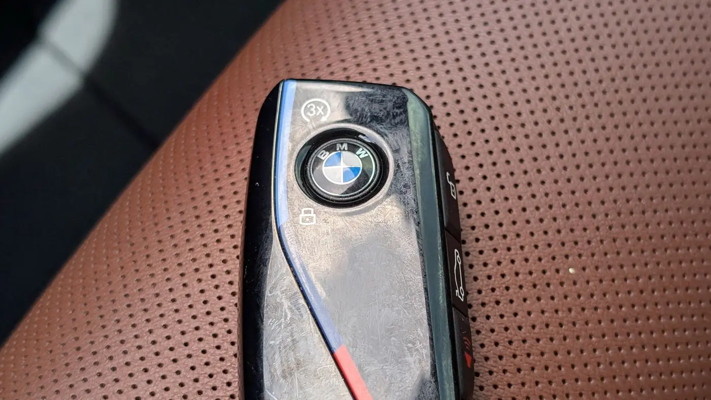 2025 BMW X7 M60i