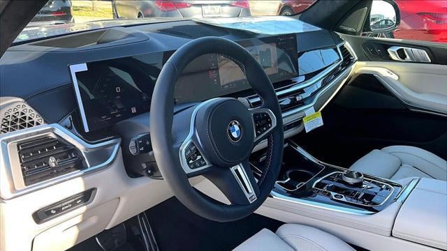 2026 BMW X7 M60i