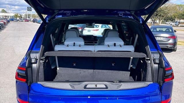 2026 BMW X7 M60i