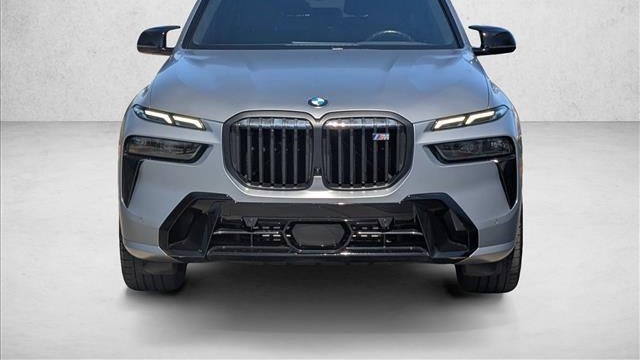 2024 BMW X7 M60i