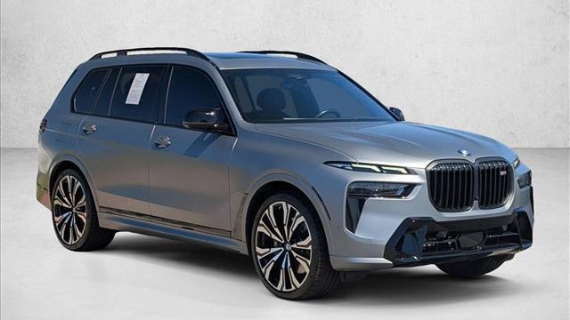 2024 BMW X7 M60i